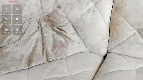 SweetSolana webcam model stream image