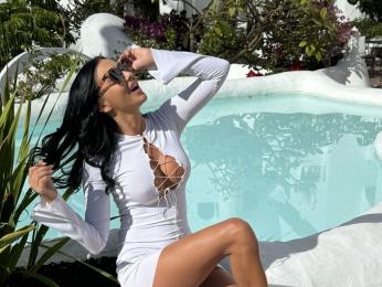 AlisonHale webcam model stream image