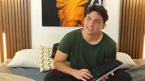 MrAdonis_ webcam model stream image