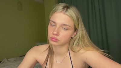 LindseyWatah webcam cam4 model stream image