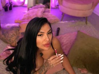 AmberFires webcam model stream image