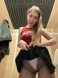 Sunny___Bunny webcam stripchat model stream image