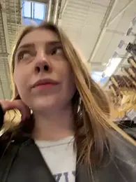 Sunny___Bunny webcam stripchat model stream image