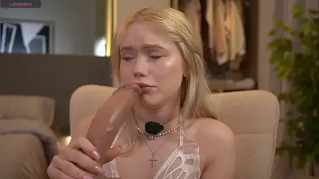 LexieLoree webcam model stream image