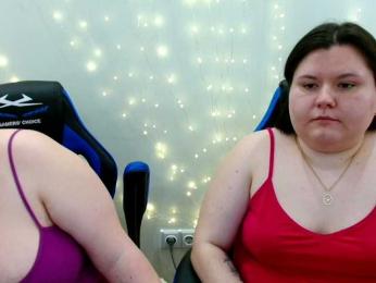 BeckyAndEllen webcam model stream image