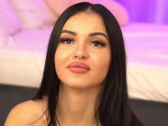 LilaRosie webcam model stream image