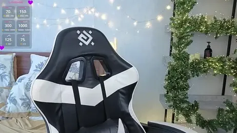 EdlaHewell webcam stripchat model stream image