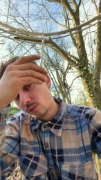 Takingshades webcam model stream image