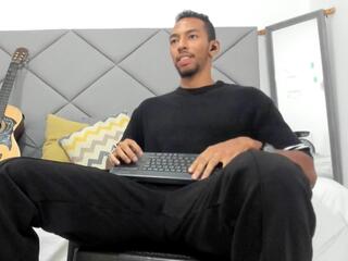 Tylor Jess webcam model stream image