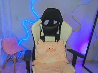 tiffany-lopez22 webcam camsoda model stream image