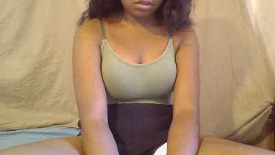 nadiah01 webcam model stream image