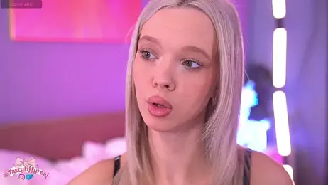 TastyTiffy webcam stripchat model stream image