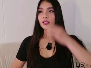 riley-pride webcam camsoda model stream image