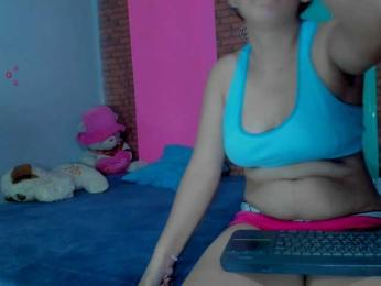 cumloves webcam bongacams model stream image