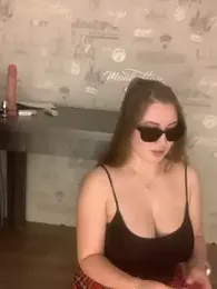 T1_ma_2 webcam model stream image