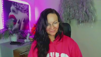 Helen_Wild webcam model stream image