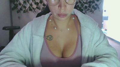Jeiana4u webcam model stream image