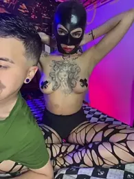 MiluandMIke webcam stripchat model stream image