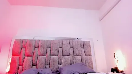 Valentina_slim webcam model stream image