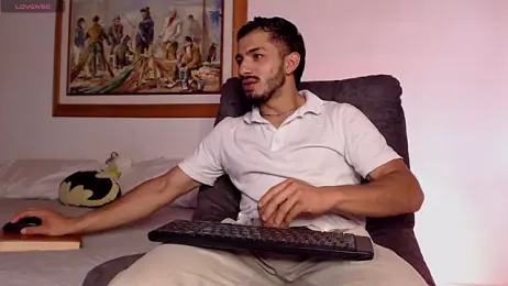 ArturoCardona_ webcam model stream image