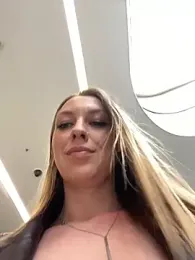 Sweet___Emily webcam model stream image