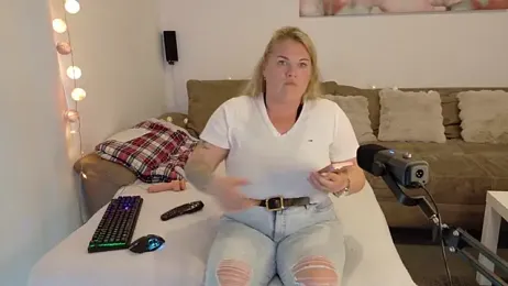 Jolina_Juice webcam model stream image