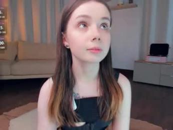 glowhub_ webcam chaturbate model stream image