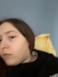 charmingggirl webcam model stream image