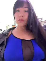 kim_monti webcam stripchat model stream image