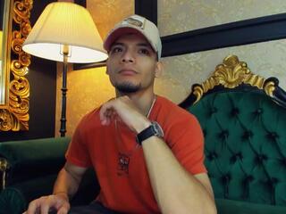 Alessandro Kiing webcam model stream image