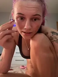 Milssweetx webcam model stream image