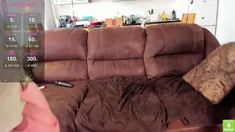 NikkiNSerdron webcam model stream image