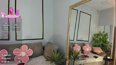 Anya-Ray webcam model stream image