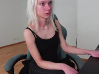 agelina_summer webcam model stream image