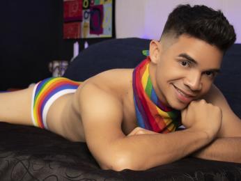 AlexRedfield webcam model stream image