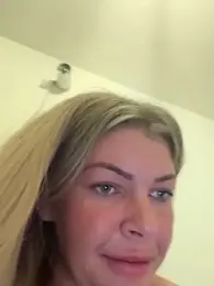 GabyHofstede webcam stripchat model stream image