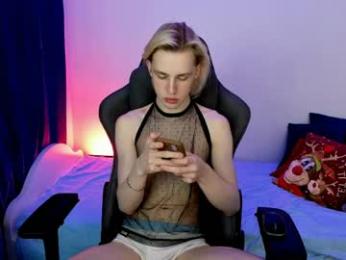 lucidangelok webcam model stream image