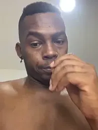 Destrozador415 webcam model stream image