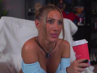 Evelyn Evy webcam flirt4free model stream image