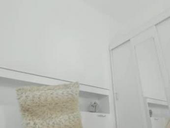 crystalnut webcam model stream image