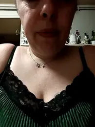 mimi19820 webcam model stream image