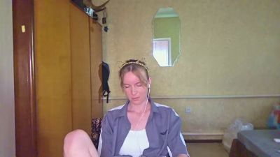 MaraNoonan webcam model stream image