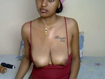 BunnyBlisss webcam model stream image