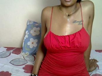 BunnyBlisss webcam model stream image