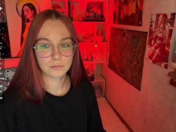 Kushina webcam model stream image