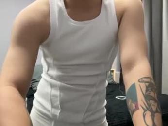 maxwoolf webcam model stream image