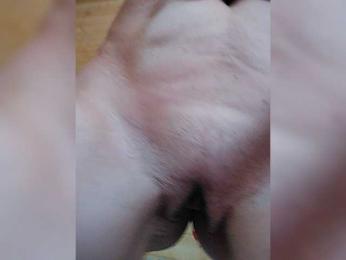 Lanusik88 webcam model stream image