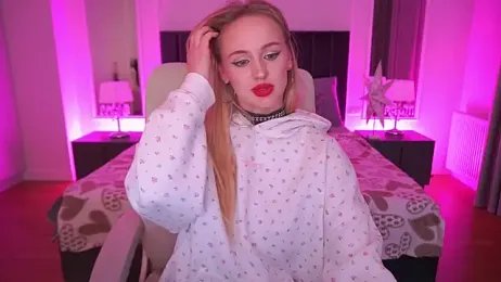 LylaYeess webcam model stream image