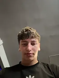 ARON_LUXX webcam stripchat model stream image