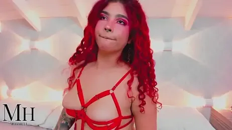 MizzHell webcam model stream image